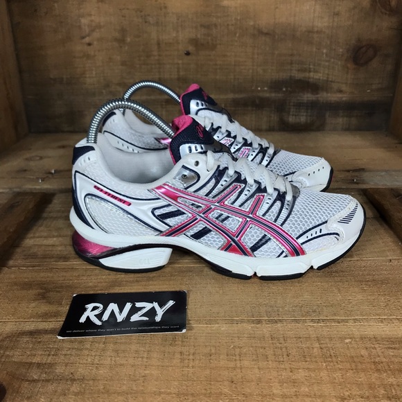 Asics Shoes - Asics Gel Fluent 3